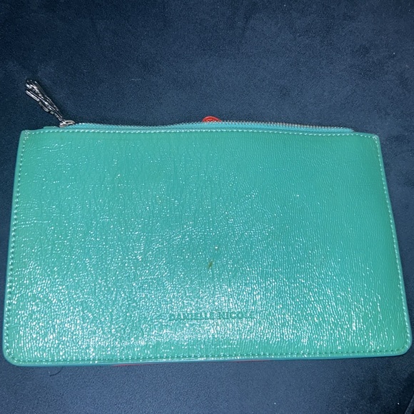 Sebastian clutch - Picture 2 of 2